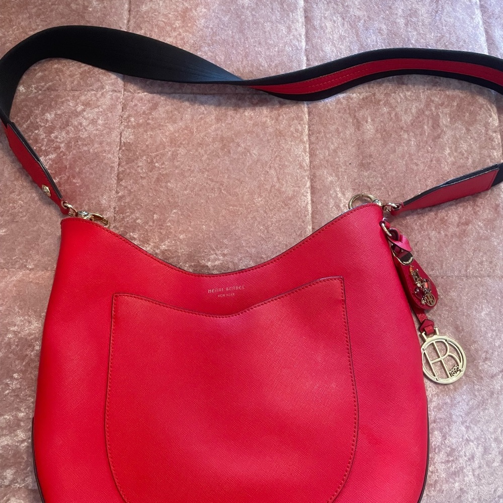 Henri Bendel bucket/saddle bag